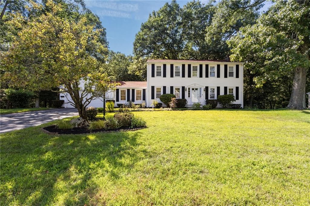 Single Family Residence at 22 Carriage Drive, Lincoln, photo 42 of 45
