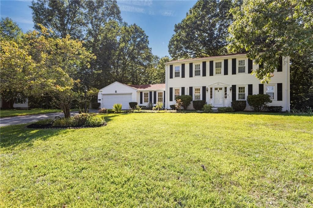 Single Family Residence at 22 Carriage Drive, Lincoln, photo 43 of 45