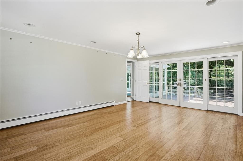 Single Family Residence at 22 Carriage Drive, Lincoln, photo 7 of 45