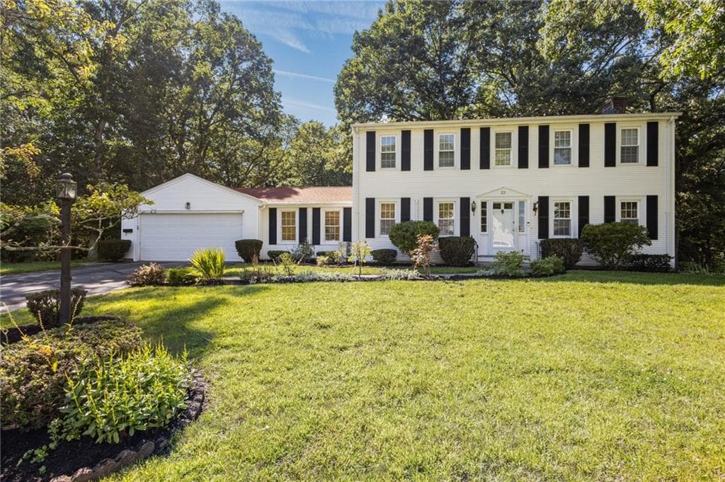 Single Family Residence at 22 Carriage Drive, Lincoln, photo 44 of 45