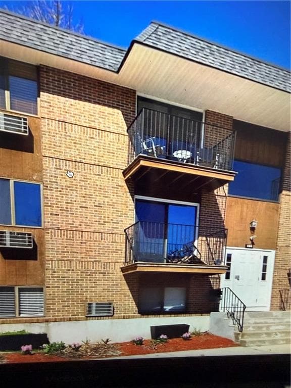 Condominium at 117 John Street UNIT 45, Lincoln, photo 18 of 18