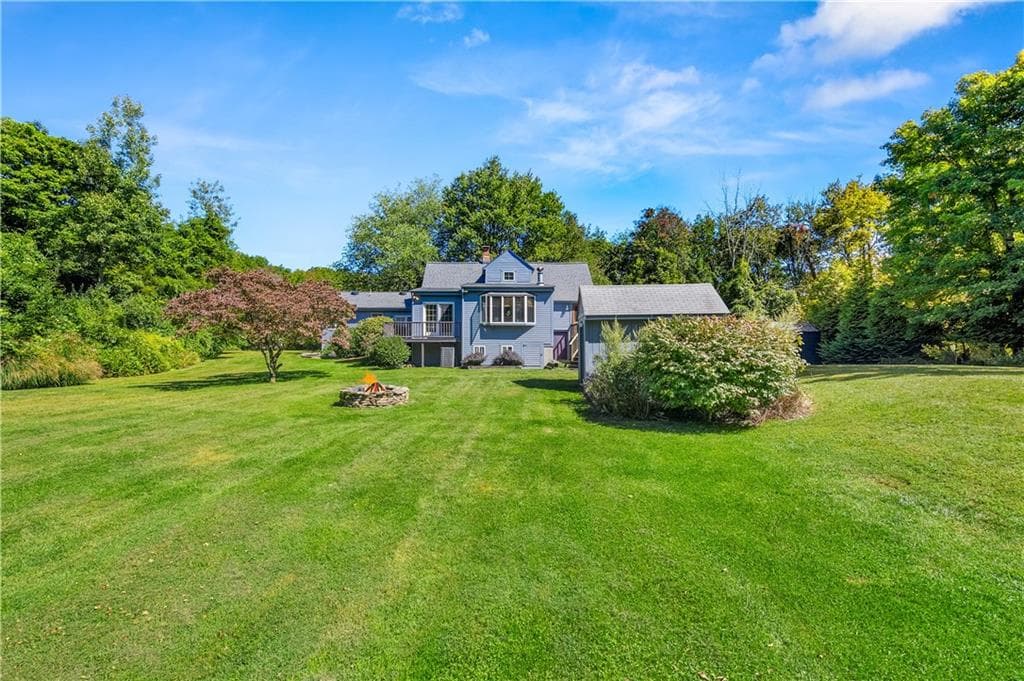 Single Family Residence at 1257 Chopmist Hill Road, Scituate, photo 6 of 49
