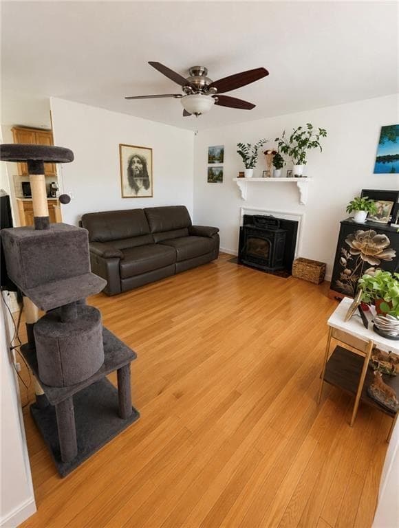Single Family Residence at 21 Primrose Lane, Johnston, photo 7 of 30