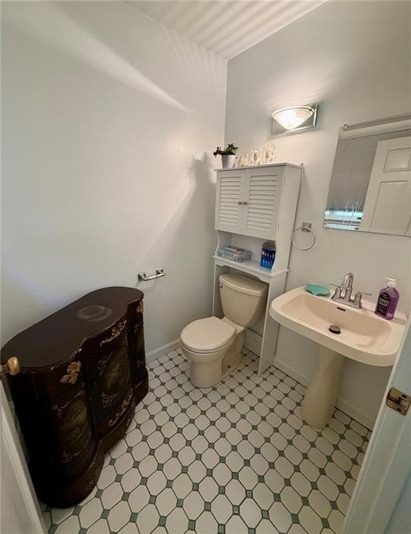 Single Family Residence at 21 Primrose Lane, Johnston, photo 14 of 30