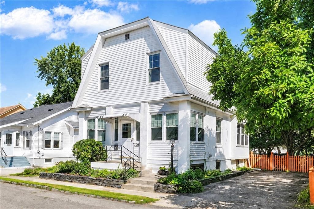 Single Family Residence at 29 Rosegarden Street, Warwick, photo 3 of 35