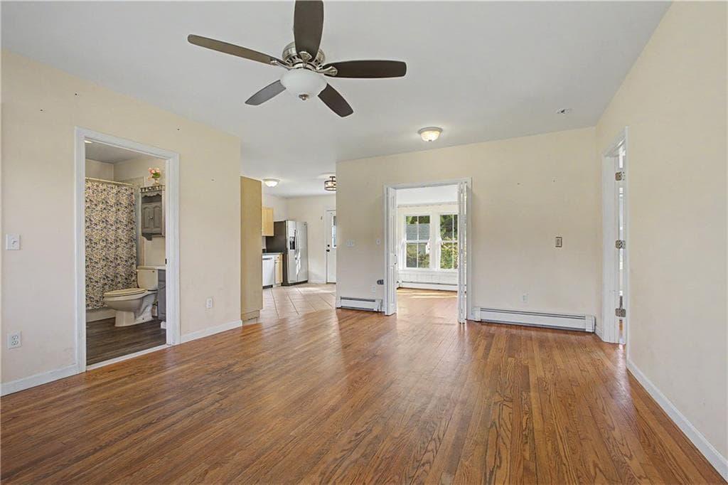 Single Family Residence at 327 Church Street, Richmond, photo 12 of 41