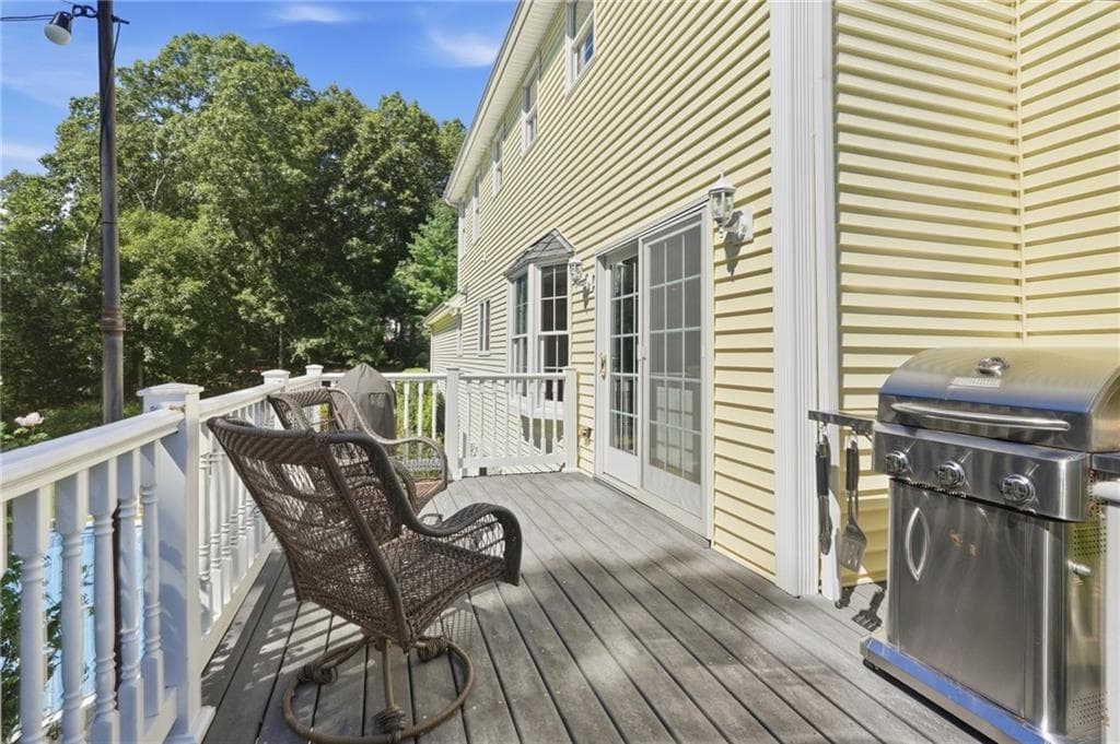 Single Family Residence at 2 Nutmeg Circle, Coventry, photo 12 of 46