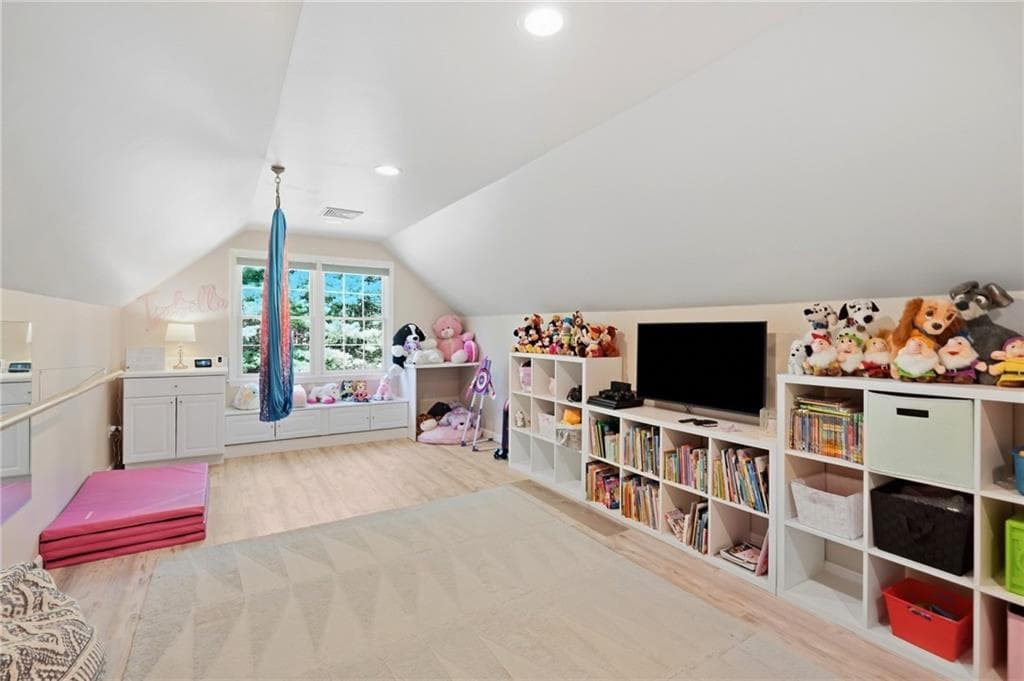 Single Family Residence at 2 Nutmeg Circle, Coventry, photo 36 of 46