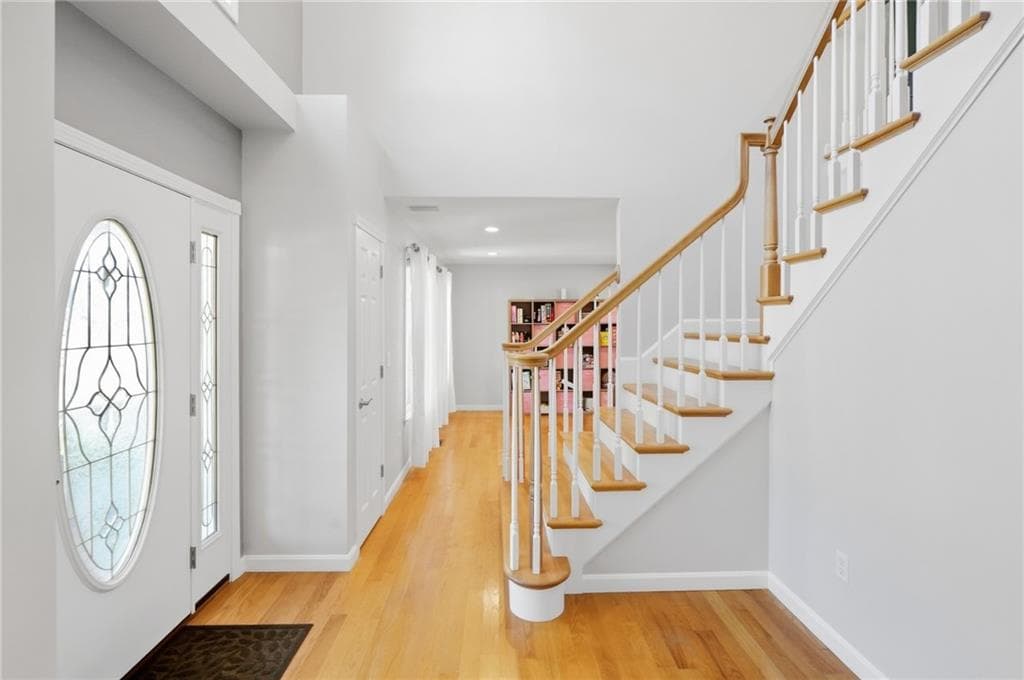 Single Family Residence at 2 Nutmeg Circle, Coventry, photo 18 of 46