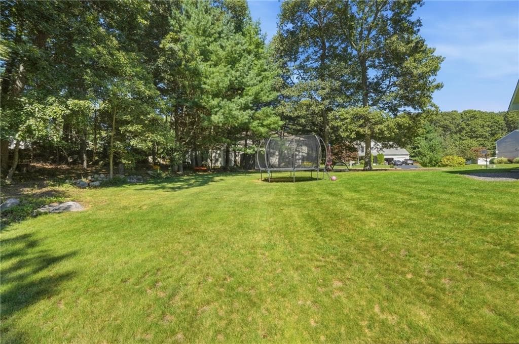 Single Family Residence at 2 Nutmeg Circle, Coventry, photo 15 of 46