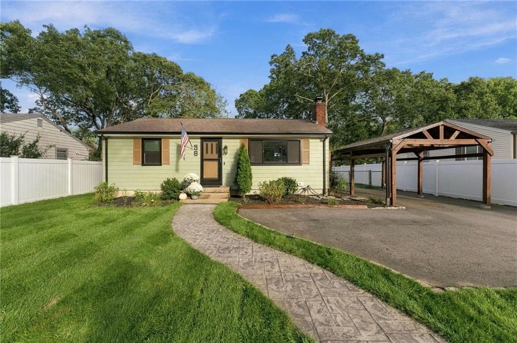Single Family Residence at 58 Haswill Street, Warwick, photo 36 of 50
