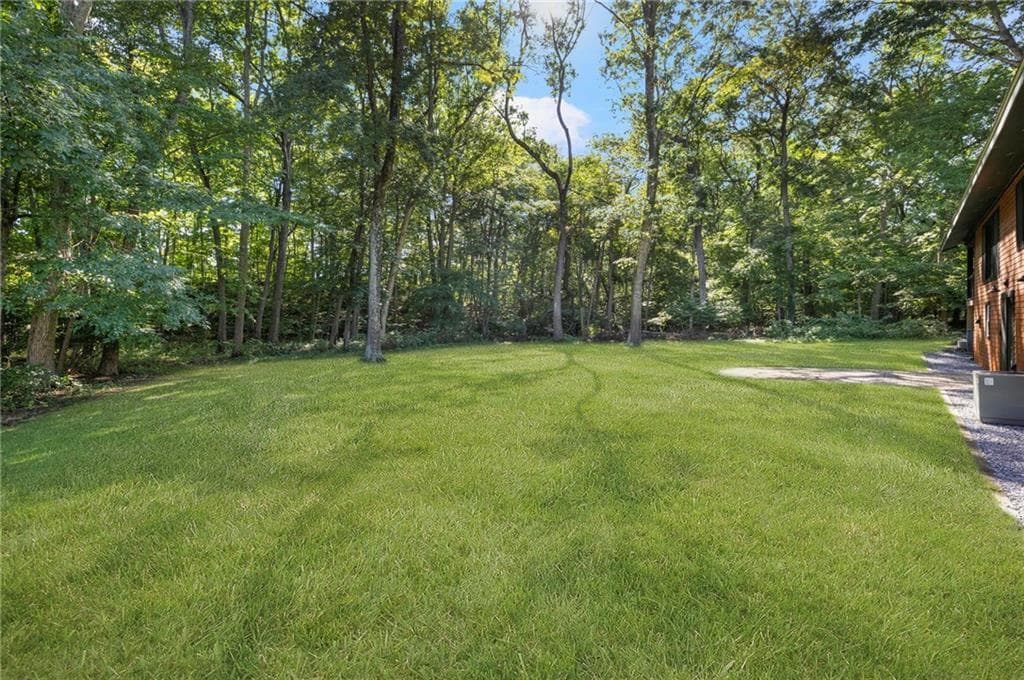 Single Family Residence at 200 River Farm Drive, East Greenwich, photo 42 of 49