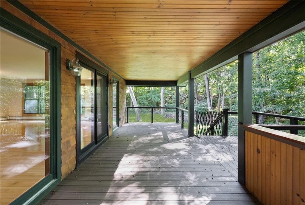Single Family Residence at 200 River Farm Drive, East Greenwich, photo 46 of 49