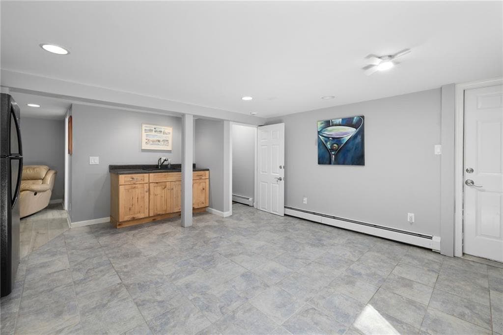 Single Family Residence at 200 River Farm Drive, East Greenwich, photo 37 of 49