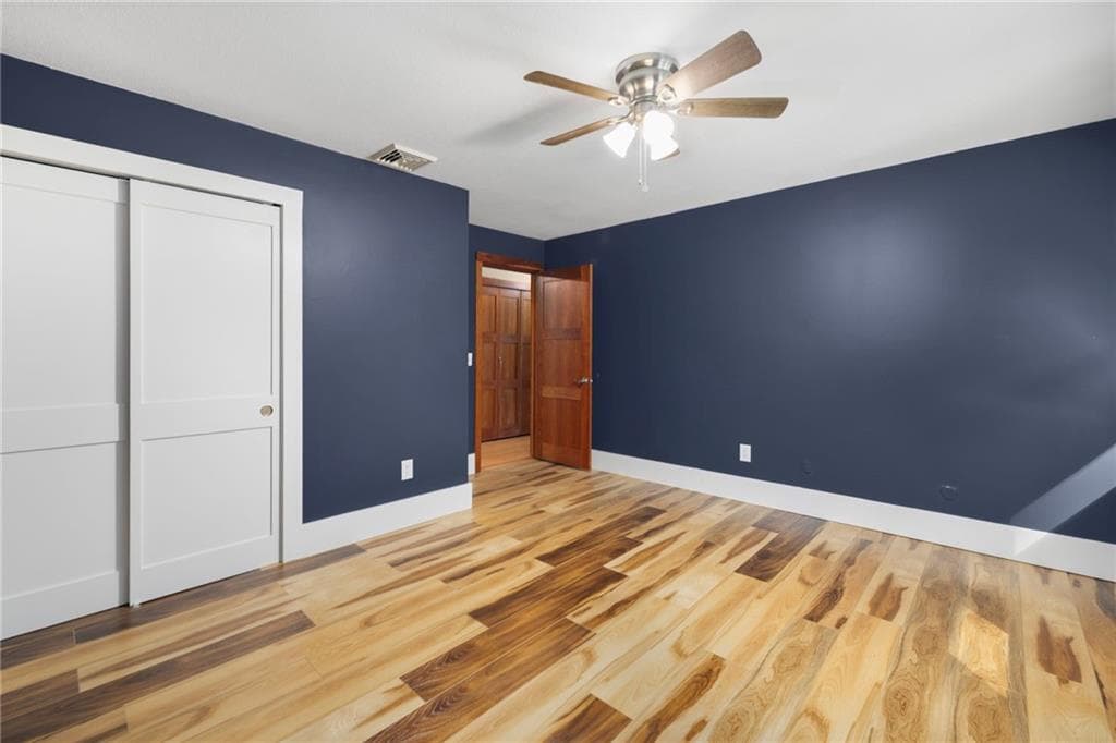 Single Family Residence at 200 River Farm Drive, East Greenwich, photo 21 of 49
