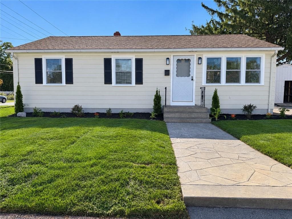 6 Pearce Avenue