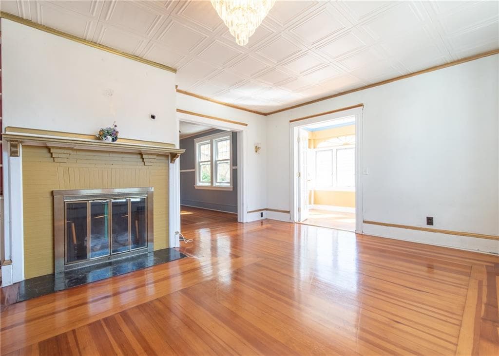 Single Family Residence at 146 Garden Street, Cranston, photo 4 of 37