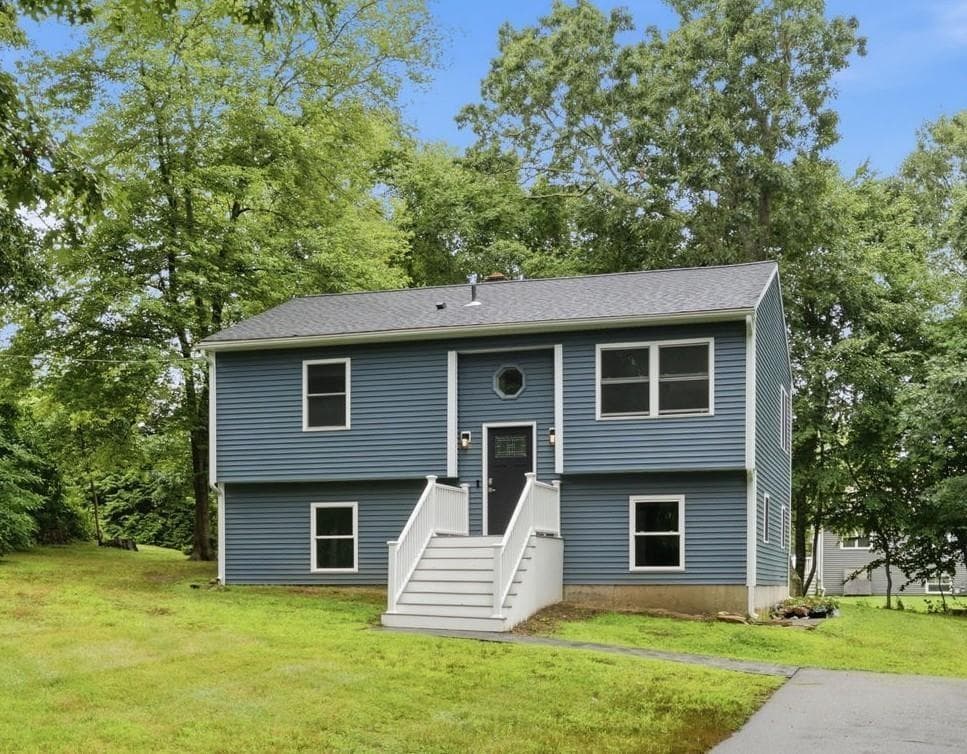 Single Family Residence at 215 Canal Street, Westerly, photo 3 of 36