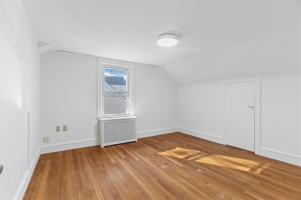 Single Family Residence at 184 Chestnut Avenue, Cranston, photo 17 of 25