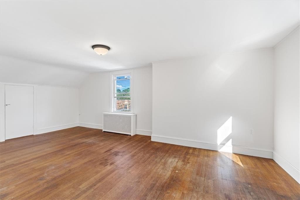 Single Family Residence at 184 Chestnut Avenue, Cranston, photo 15 of 25