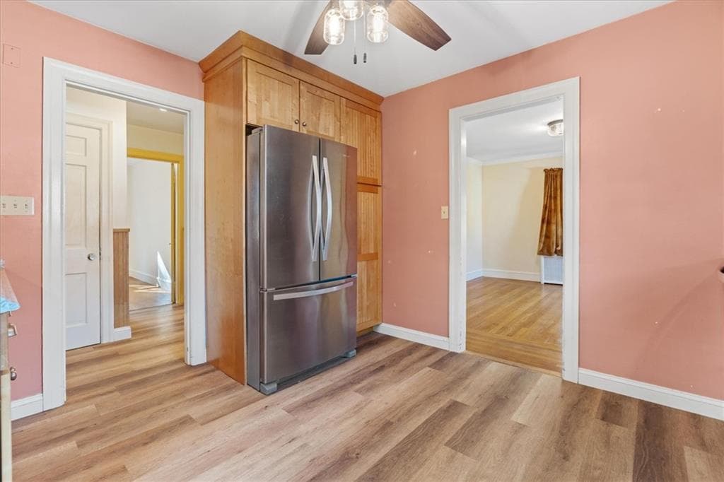 Single Family Residence at 184 Chestnut Avenue, Cranston, photo 11 of 25