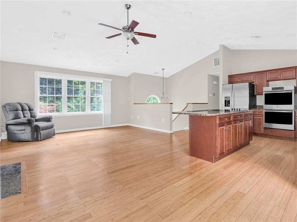 Single Family Residence at 35 Doe Crossing Drive, Burrillville, photo 8 of 31