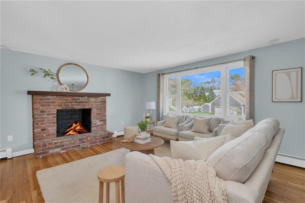Single Family Residence at 6 Acre Avenue, Barrington, photo 3 of 46