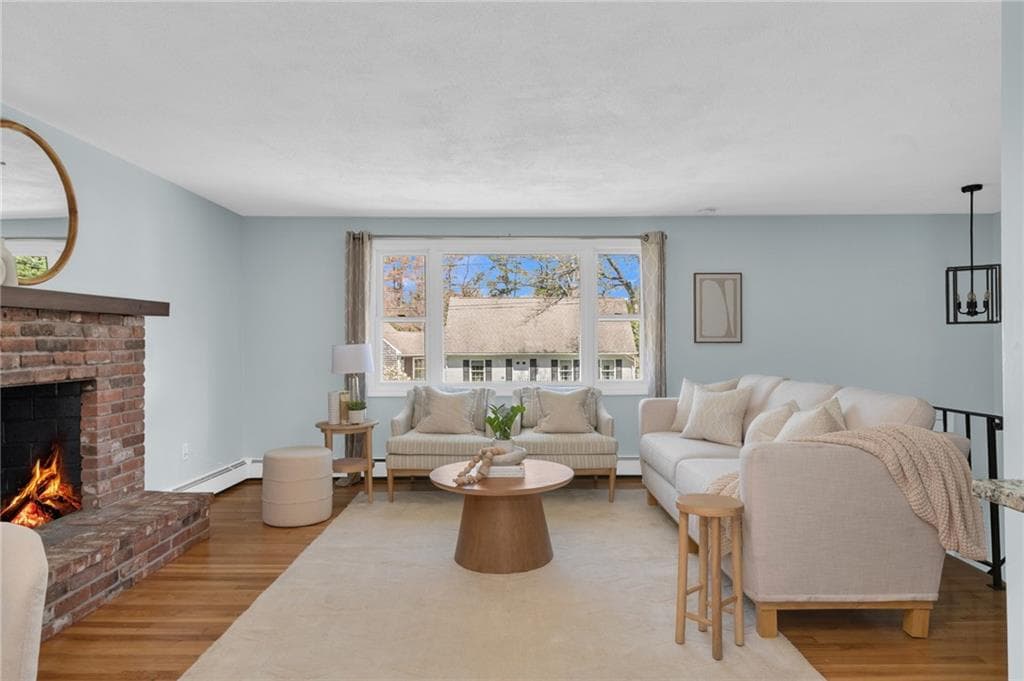 Single Family Residence at 6 Acre Avenue, Barrington, photo 4 of 46