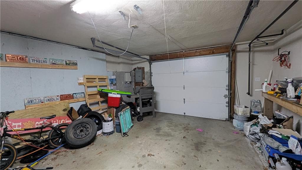 Multi Family at 208 210 Greeley Street, Providence, photo 22 of 25