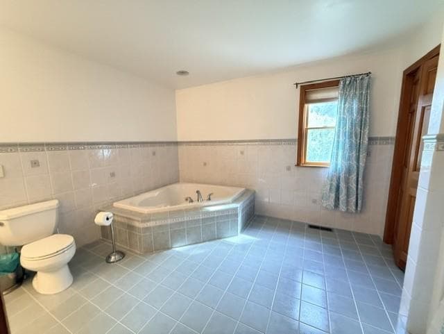 Single Family Residence at 22 South Drive, Westerly, photo 23 of 35