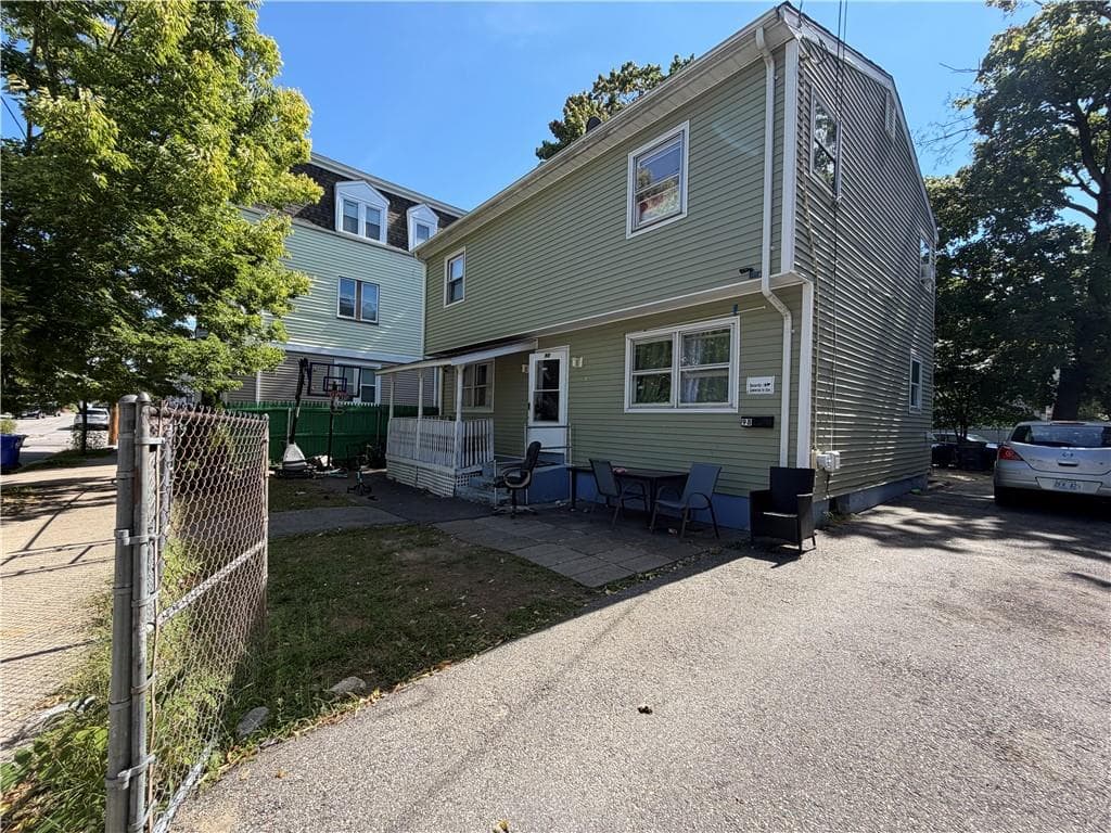 Single Family Residence at 98 Mission Place, Providence, photo 2 of 23