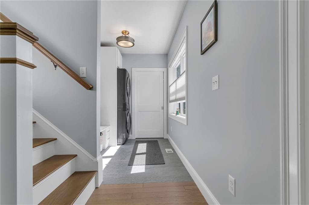 Condominium at 1 Coggeshall Avenue, Bristol, photo 28 of 50
