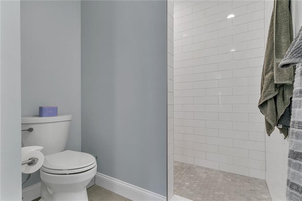 Condominium at 1 Coggeshall Avenue, Bristol, photo 25 of 50