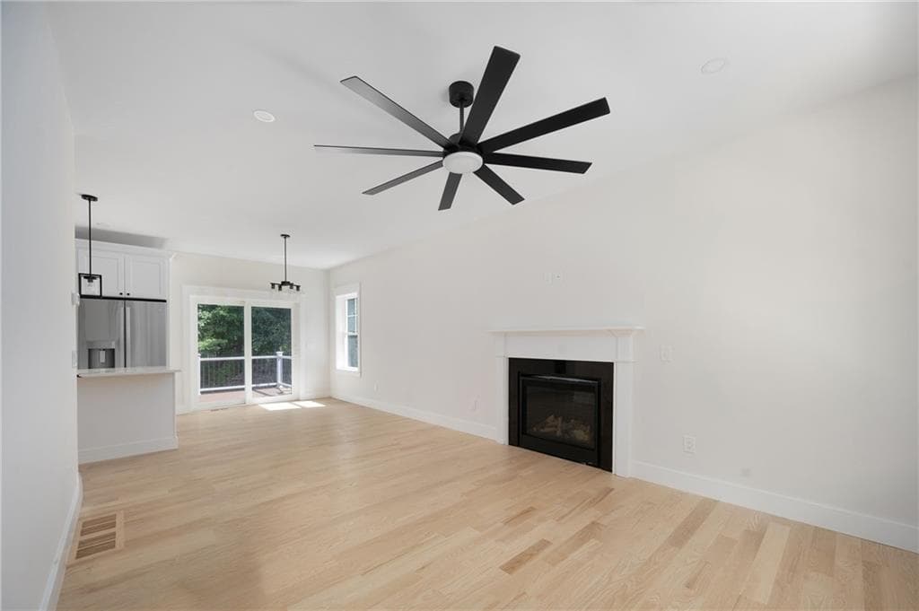 Single Family Residence at 80 Rice City Road, Coventry, photo 4 of 31