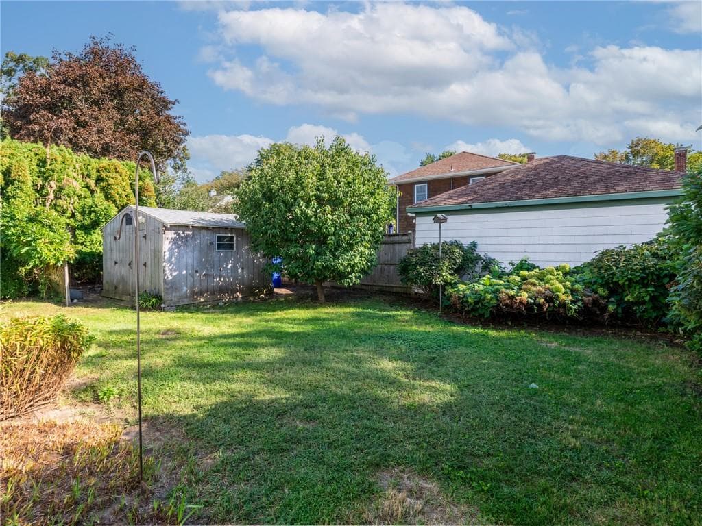 Single Family Residence at 17 Catalpa Avenue, East Providence, photo 31 of 34
