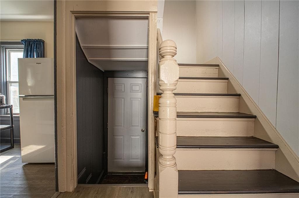 Single Family Residence at 36 Hamilton Street, Providence, photo 26 of 31