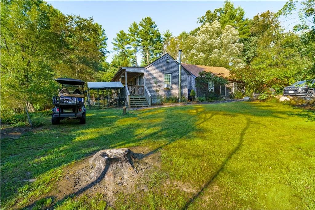 Single Family Residence at 197 Lewis Farm Road, Coventry, photo 23 of 37