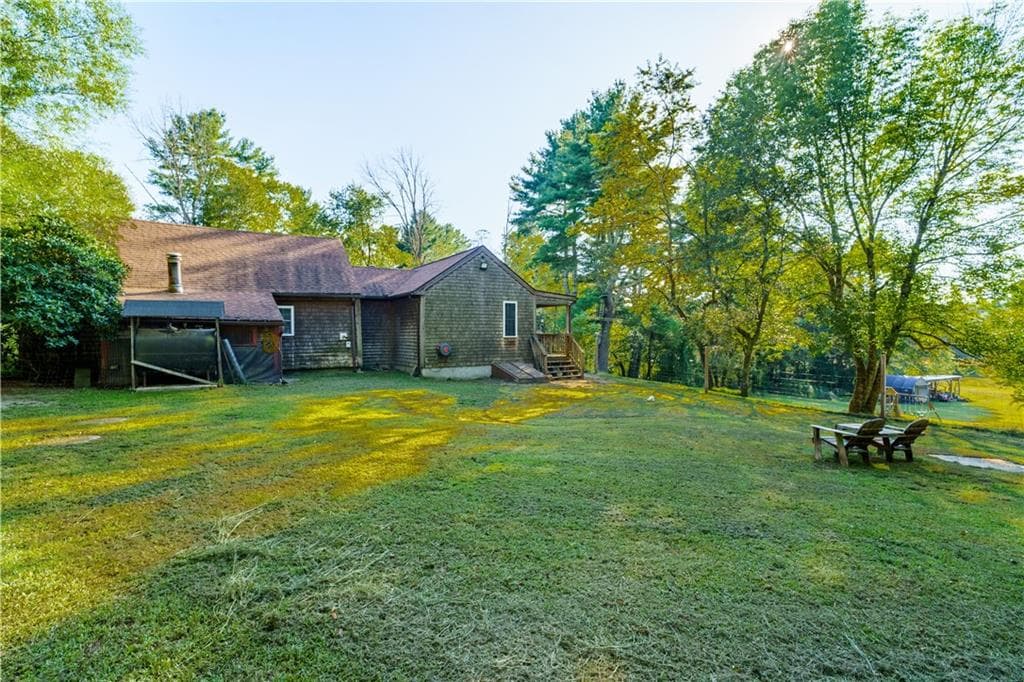 Single Family Residence at 197 Lewis Farm Road, Coventry, photo 26 of 37