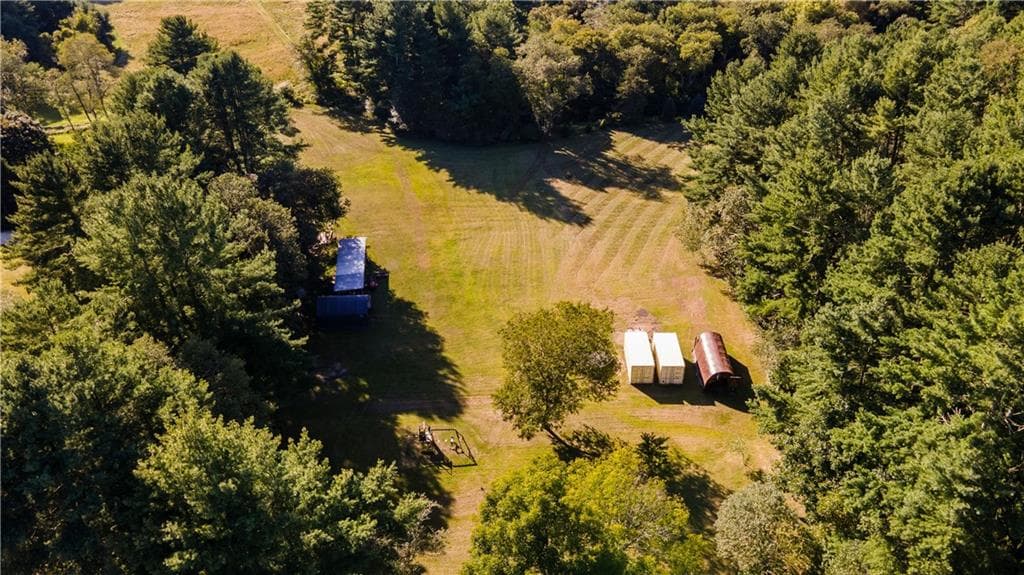 Single Family Residence at 197 Lewis Farm Road, Coventry, photo 28 of 37