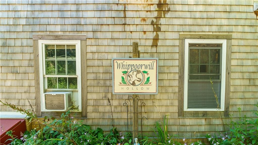 Single Family Residence at 197 Lewis Farm Road, Coventry, photo 4 of 37