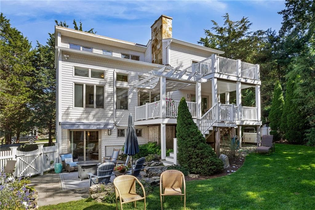 80 Westwind Drive