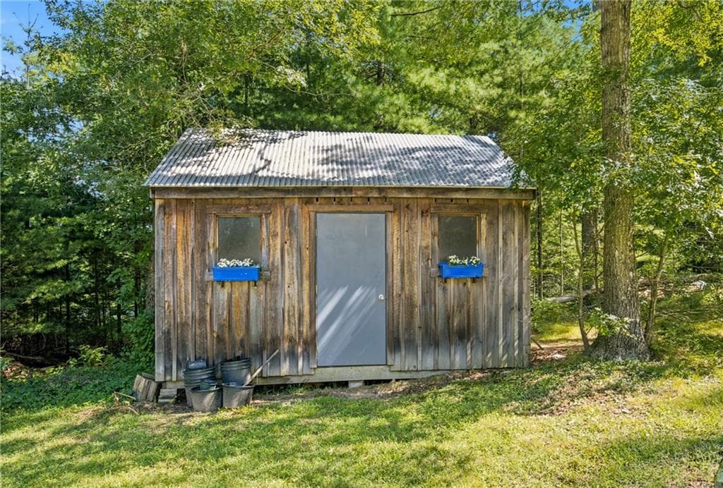 Single Family Residence at 253 Old Coach Road, Charlestown, photo 27 of 27