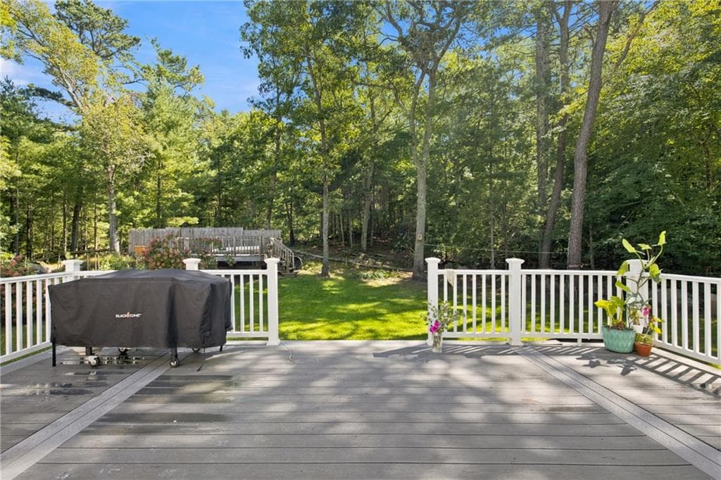 Single Family Residence at 253 Old Coach Road, Charlestown, photo 26 of 27