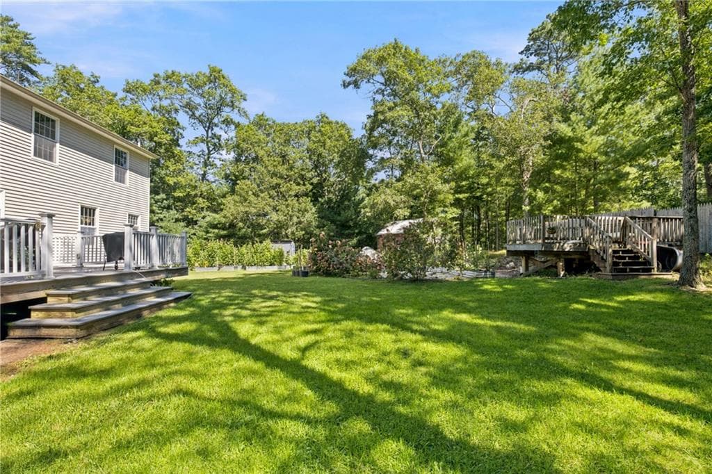 Single Family Residence at 253 Old Coach Road, Charlestown, photo 24 of 27