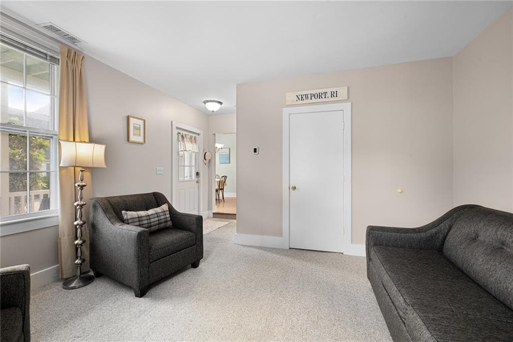 Condominium at 364 Bellevue Avenue UNIT D103E, Newport, photo 11 of 32