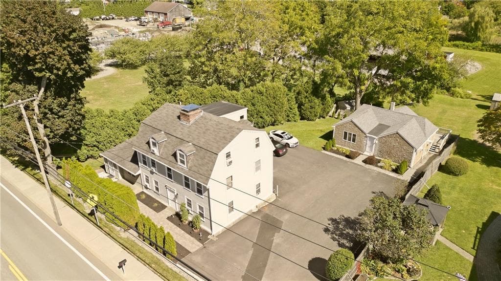 Multi Family at 2801 2803 East Main Road, Portsmouth, photo 41 of 46