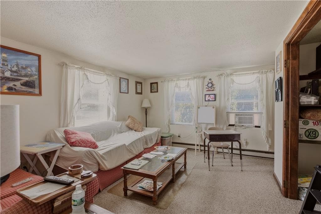 Multi Family at 2801 2803 East Main Road, Portsmouth, photo 4 of 46