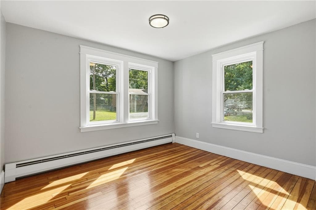Single Family Residence at 41 Custer Street, Warwick, photo 13 of 24