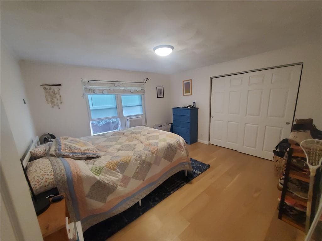 Single Family Residence at 85 Shattock Avenue, Warwick, photo 26 of 32