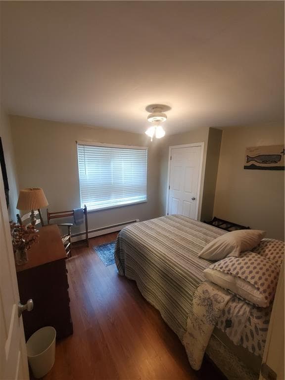 Single Family Residence at 85 Shattock Avenue, Warwick, photo 21 of 32